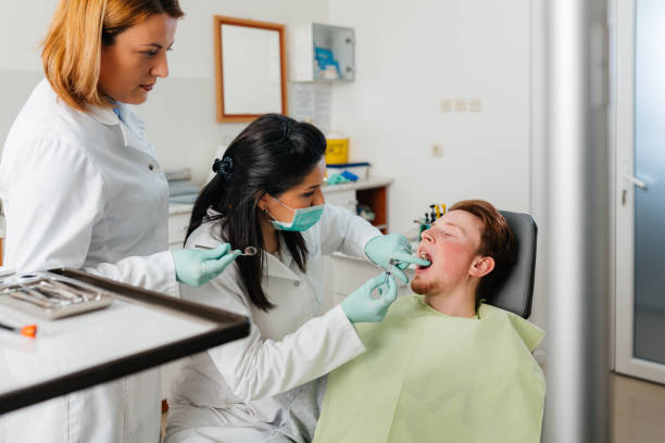 Emergency Dental Filling Replacement in CA